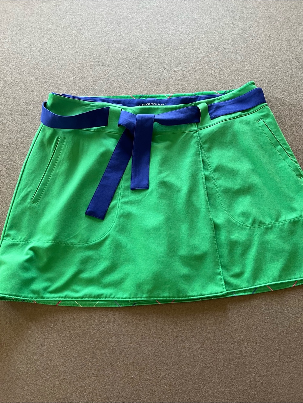 Nike Bright Green golf Skirt lined and reversible
